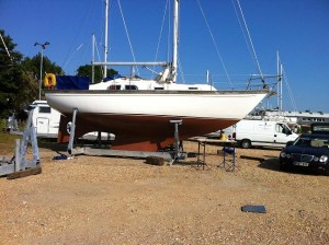 1990 Sovereign 32 for sale at Hamble Point Marina